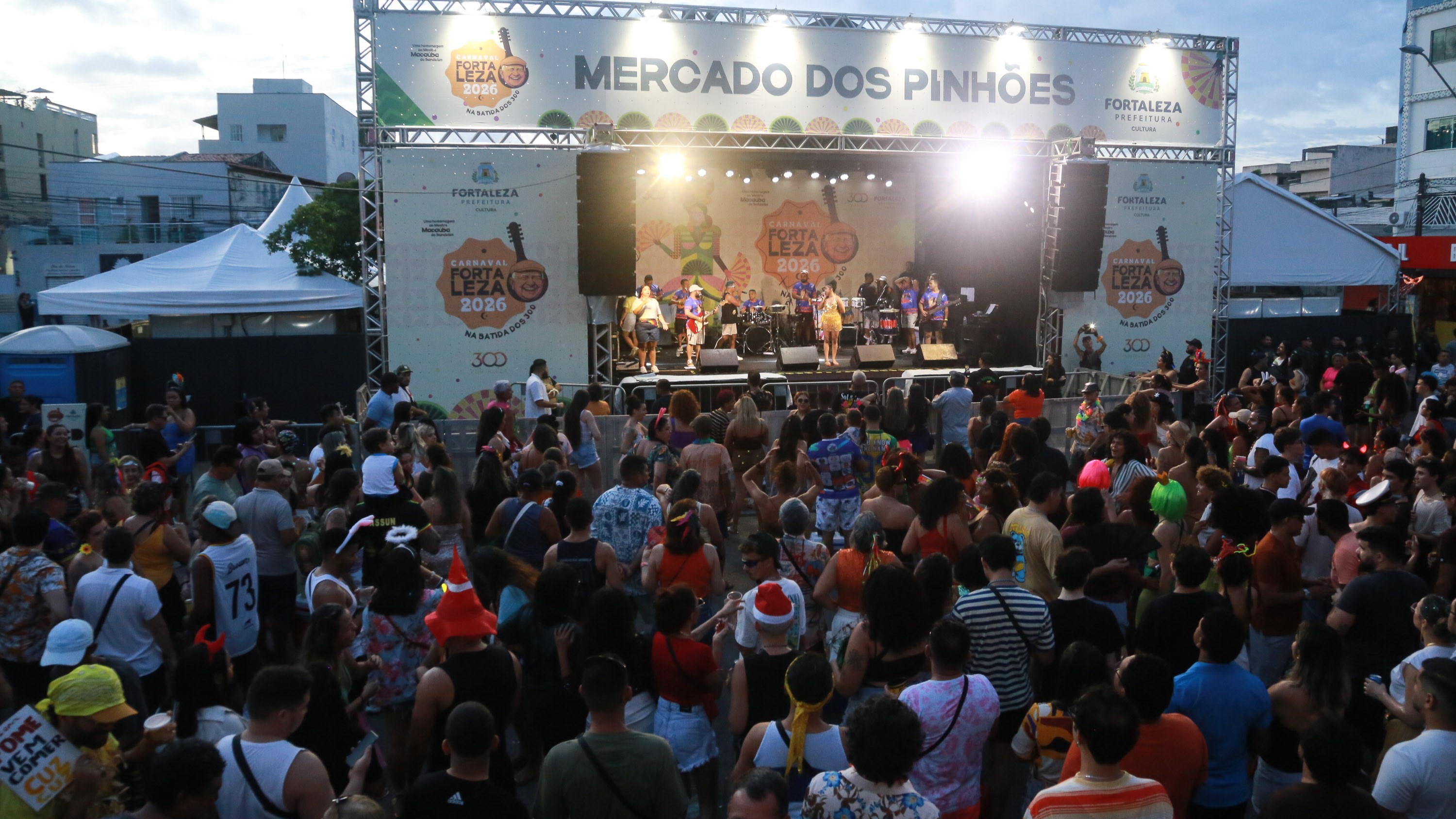 palco do mercado dos pinhões